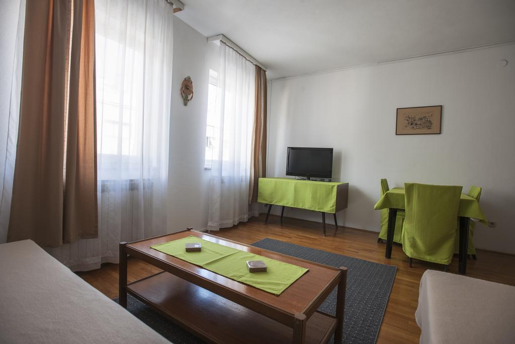 Apartment Fleger Zagreb Oda fotoğraf